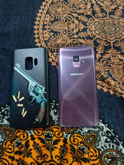 Samsung Mobile S9 4gb 64gb storage