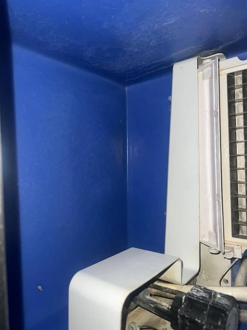 ICE MACHINE 2