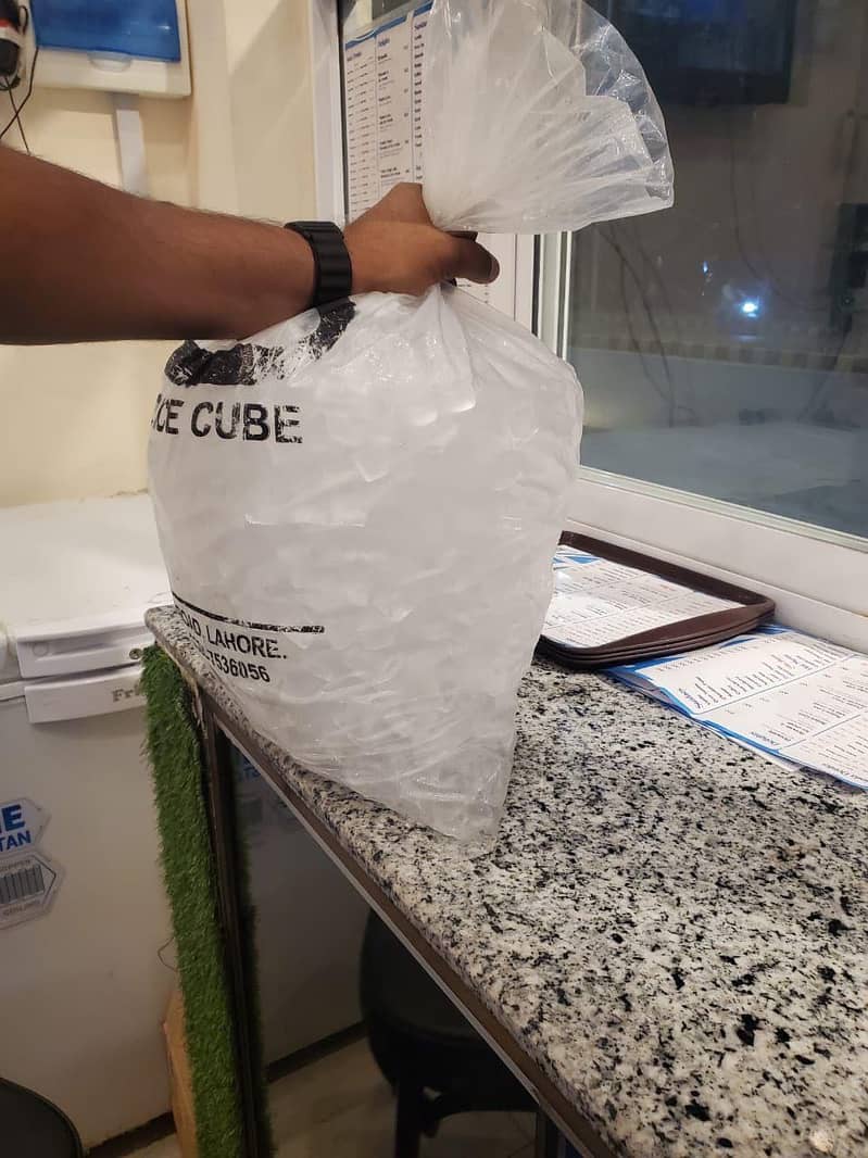 ICE MACHINE 7