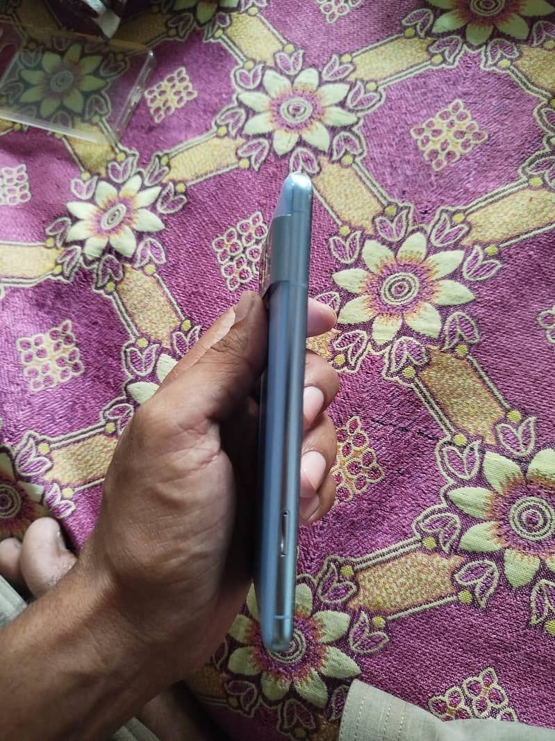 Google Pixel 8 Pro 1