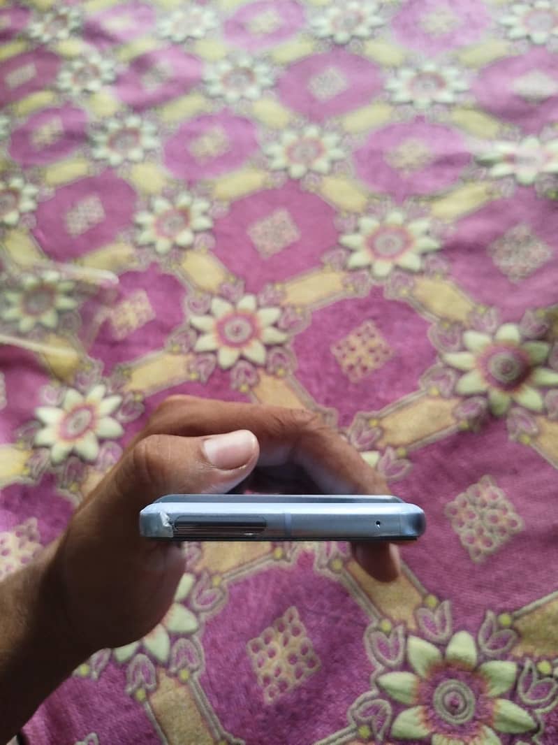 Google Pixel 8 Pro 4