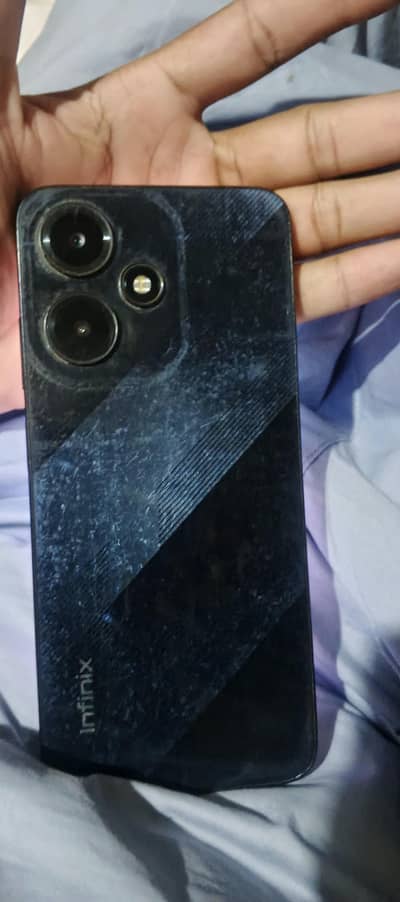 Infinix Hot 30 Play
