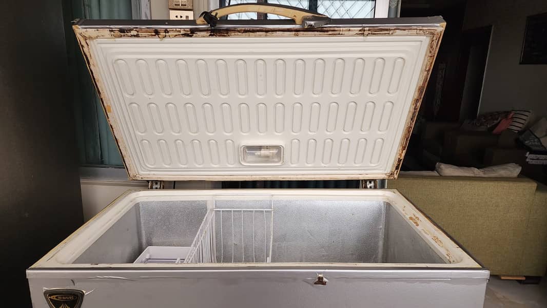 WAVES DEEP FREEZER 2
