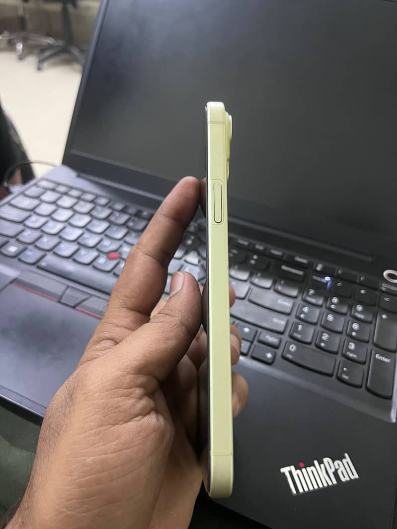 Apple iPhone 15 plus 2