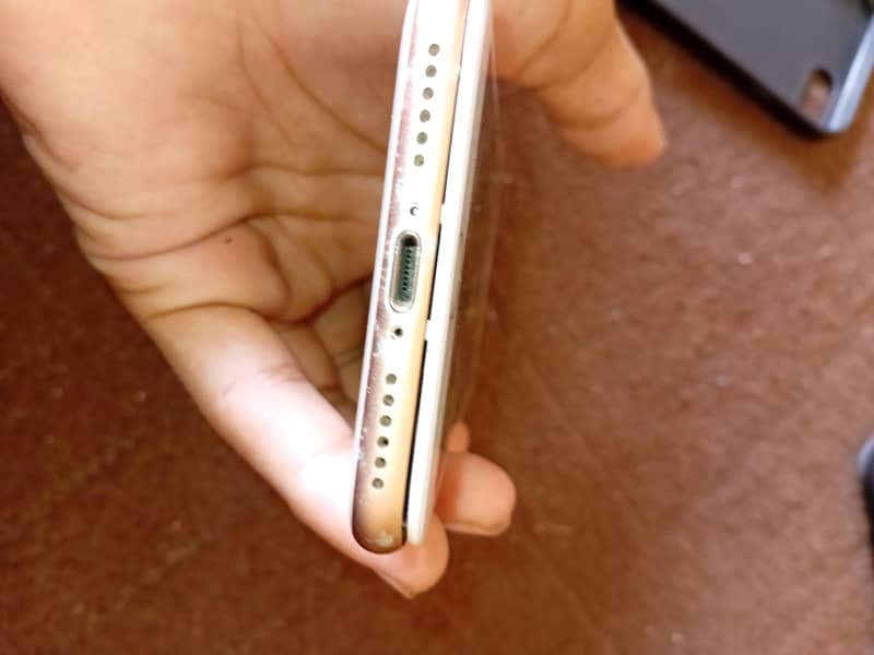 Apple iPhone 8 2
