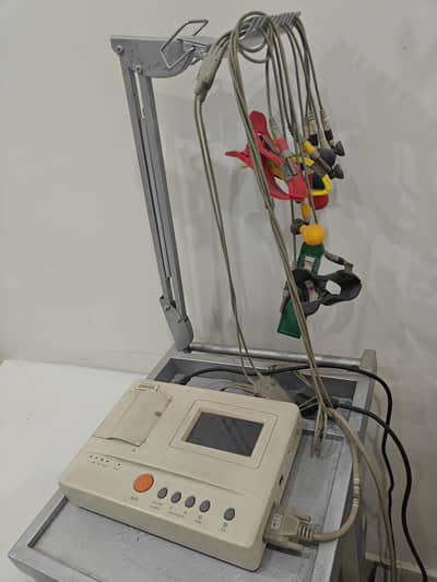 ECG MACHINE WITH STAND/patient bed and couch
