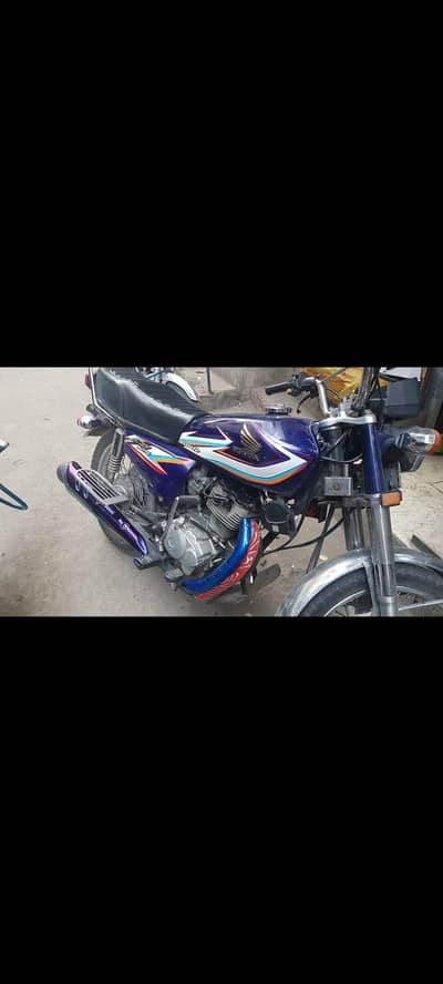 Honda CG 125 2016 model