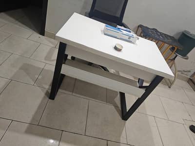 office table/office chair/patient trolley