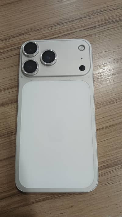 128 go conwart 17pro condition 10/10 camera dono ok