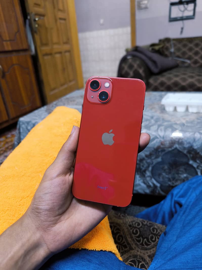 Apple iPhone 13 0