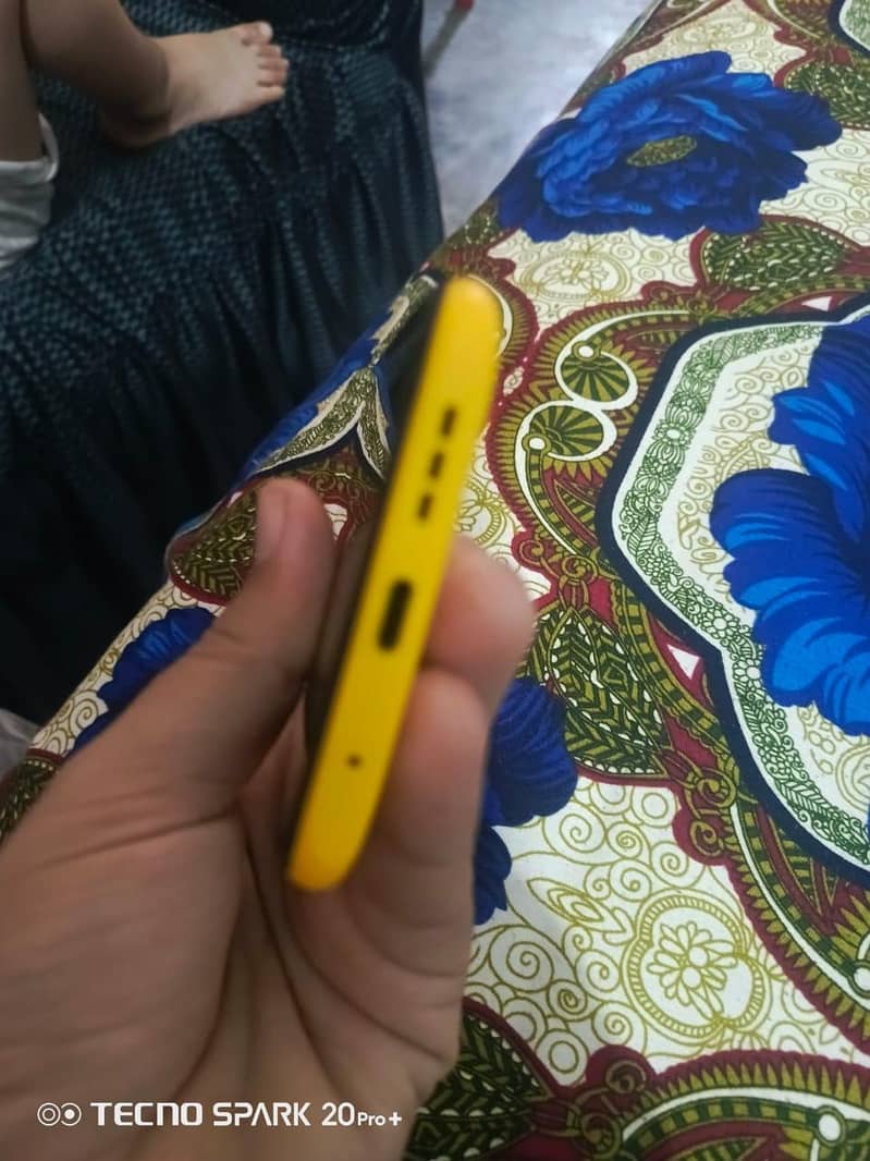 POCO mobile good condition 4
