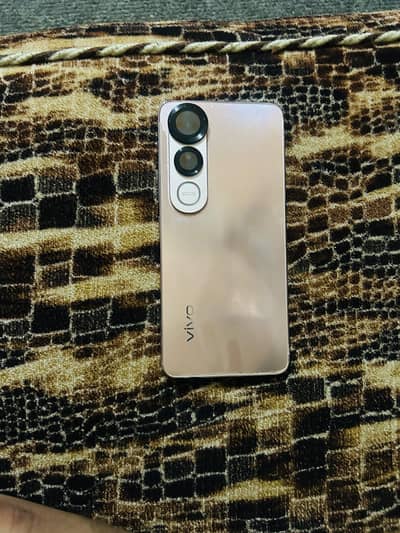 Vivo V50 Lite