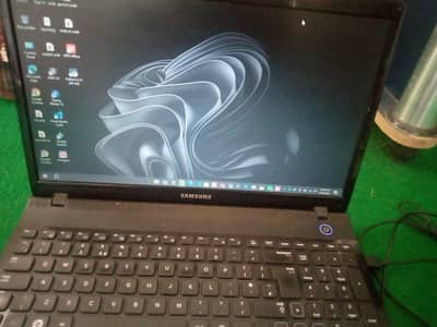 Samsung notebook very smooth laptop 4gb ram &128gb ssd