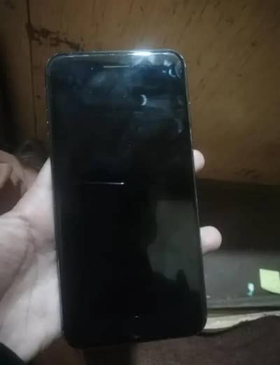 Apple iPhone 7 Board dead baki all parts original working