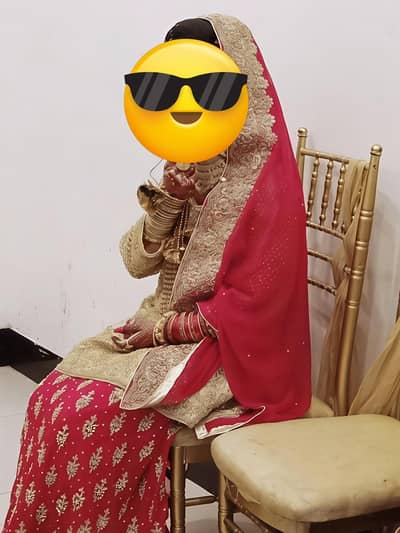 barat waleema dress for urgent sell condition 10/10