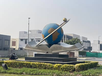 5 Marla Residential plot with possession, utilities all dues paid at very exotic location of D Ext 1 Block, Bahria Orchard, Lahore