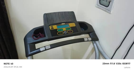 weslo cadence 55 electronic treadmill