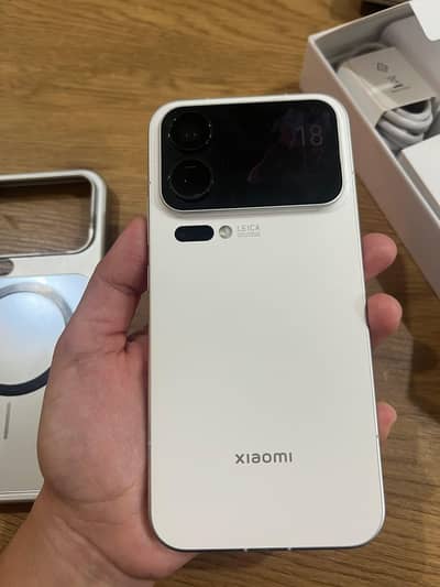 Xiaomi 17 Pro Max Approved Global