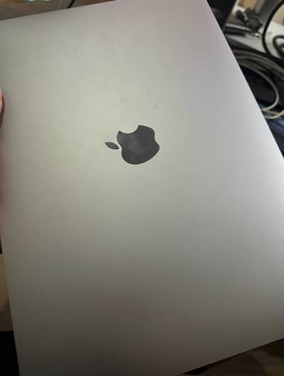 Macbook Pro M1 13 Inch, 8GB 512GB