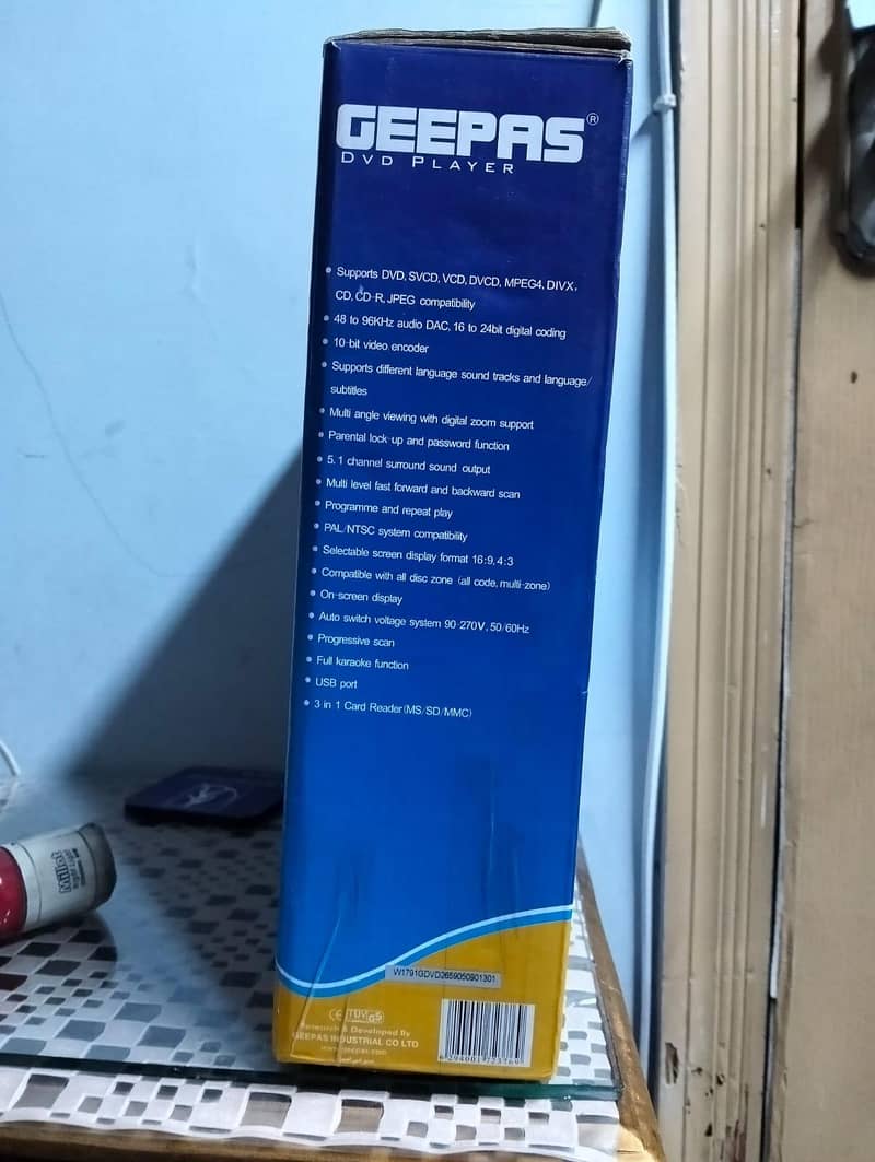 DVD player 10