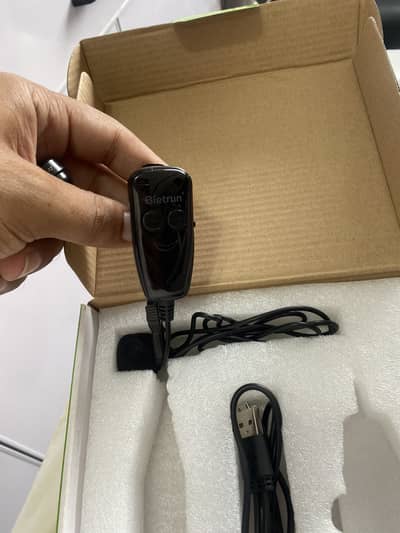 Bietrun WXM10 wireless Lavalier Microphone