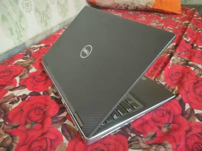 Dell Precision 7540 - i7 9850H Hexa Core - Nvidia Quadro T1000