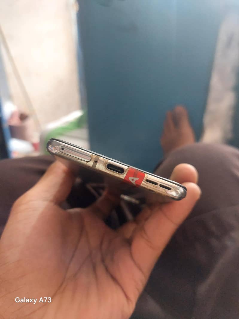 One Plus 8T 5