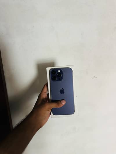 iPhone 14 Pro Max 256 gb with box