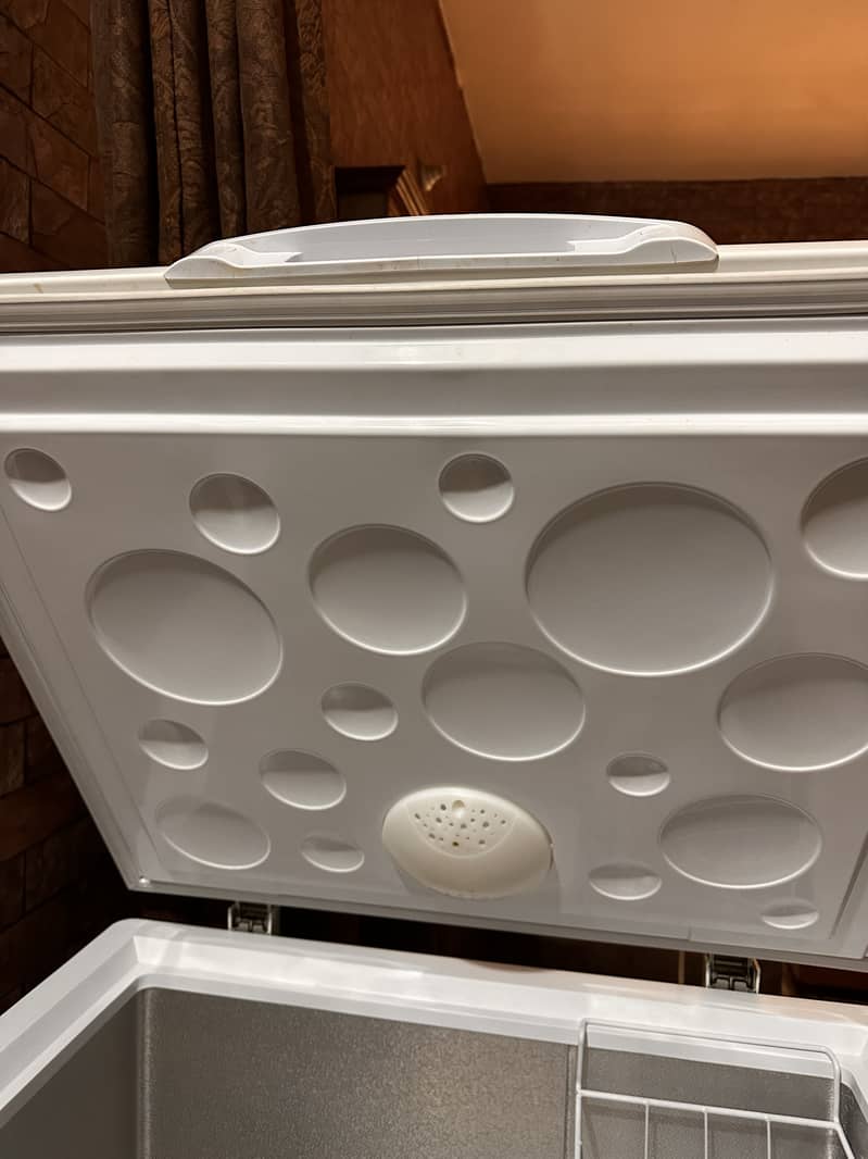 Haier deep frezer 1
