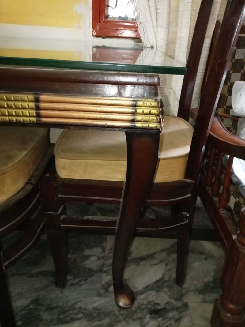 Dining table with 4 chairs 0