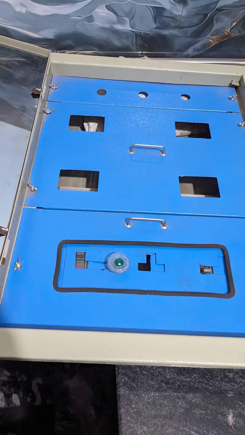 Db box 3