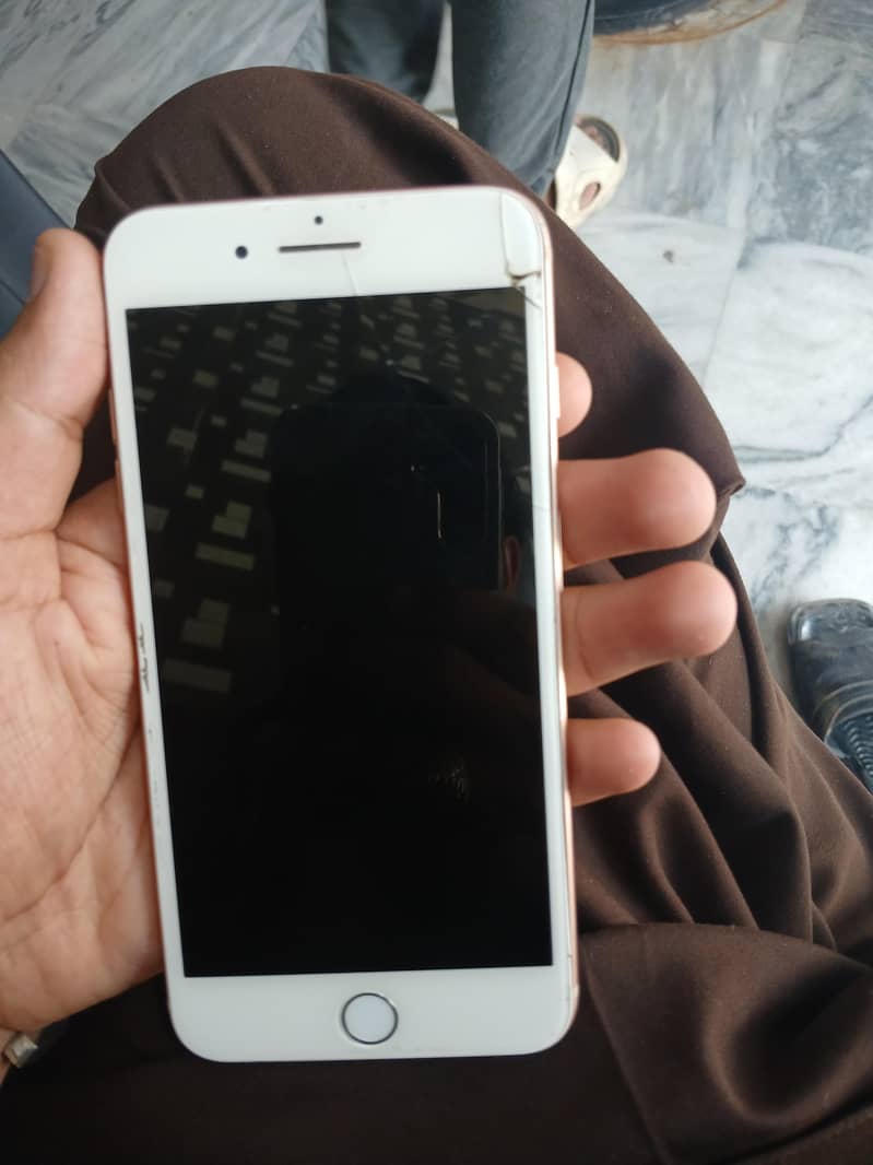 Apple iPhone 8 Plus 6