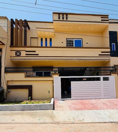 6 Marla Stylish Brand New 1.7 Storey House Sector 4