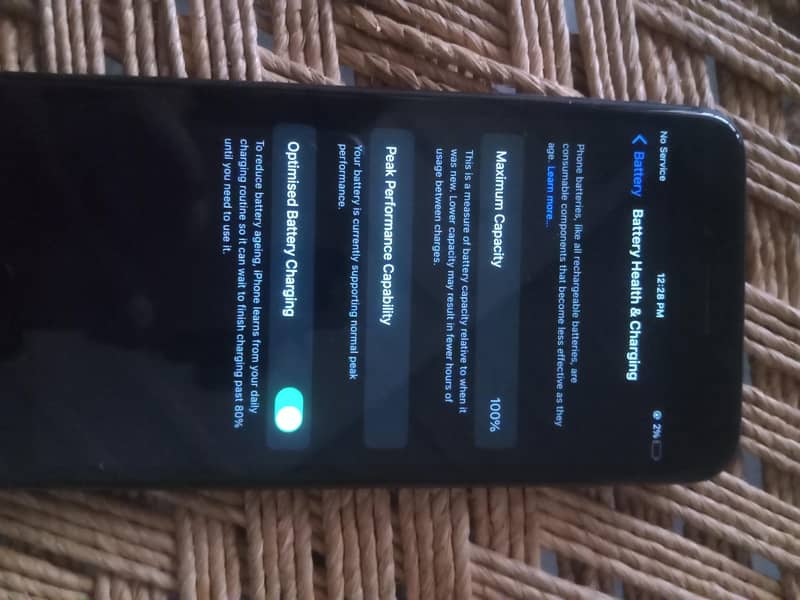 Apple iPhone 8 Plus 2