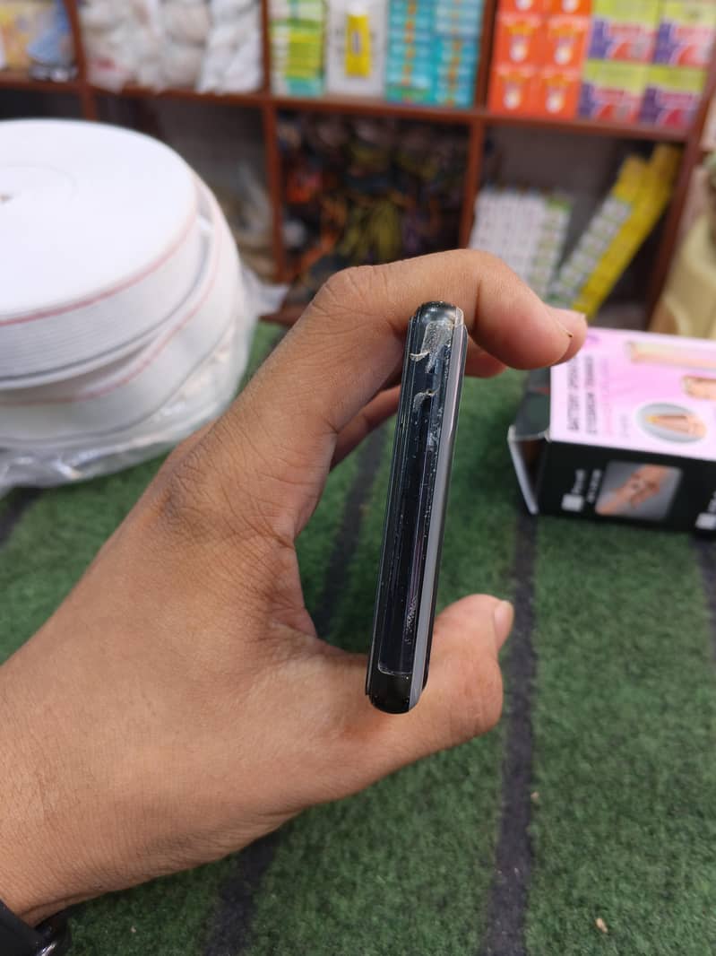 Google Pixel 6a 3