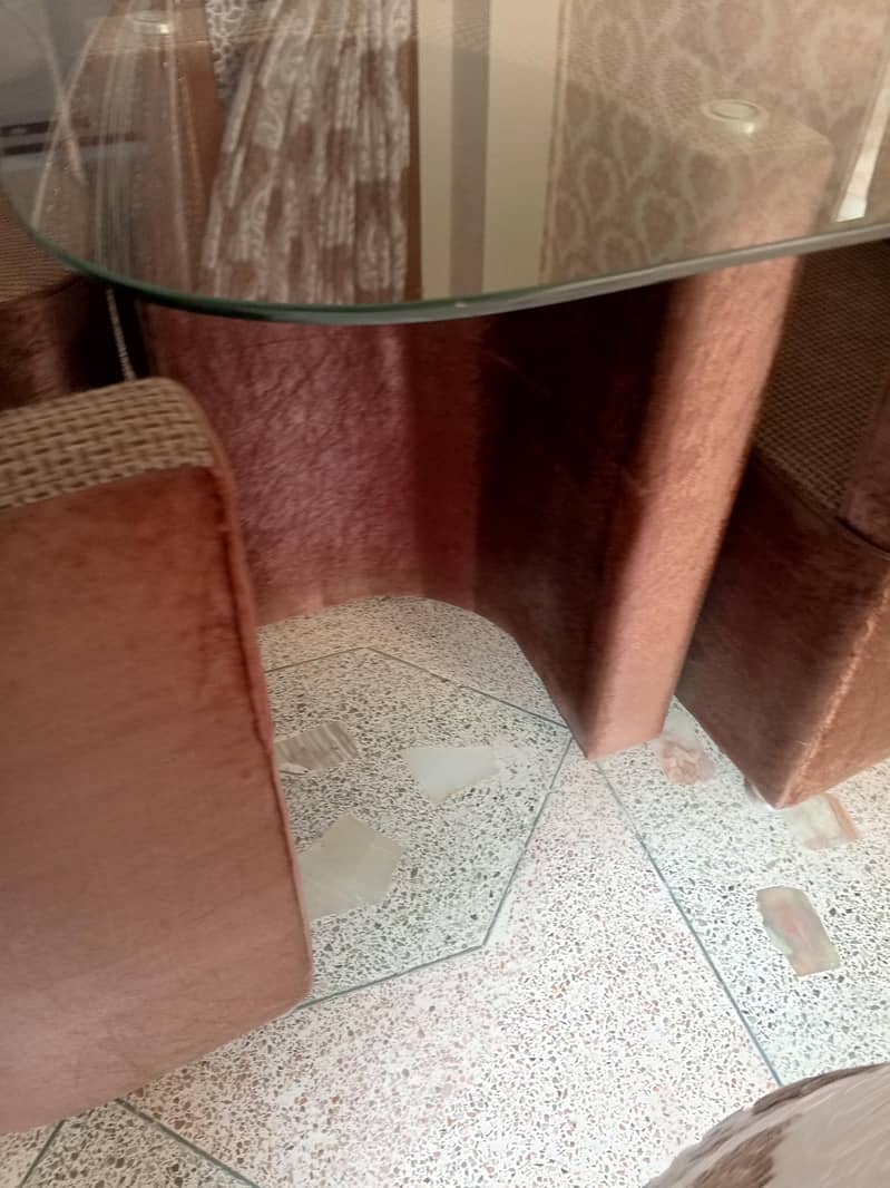 6 Seater Dining table 2