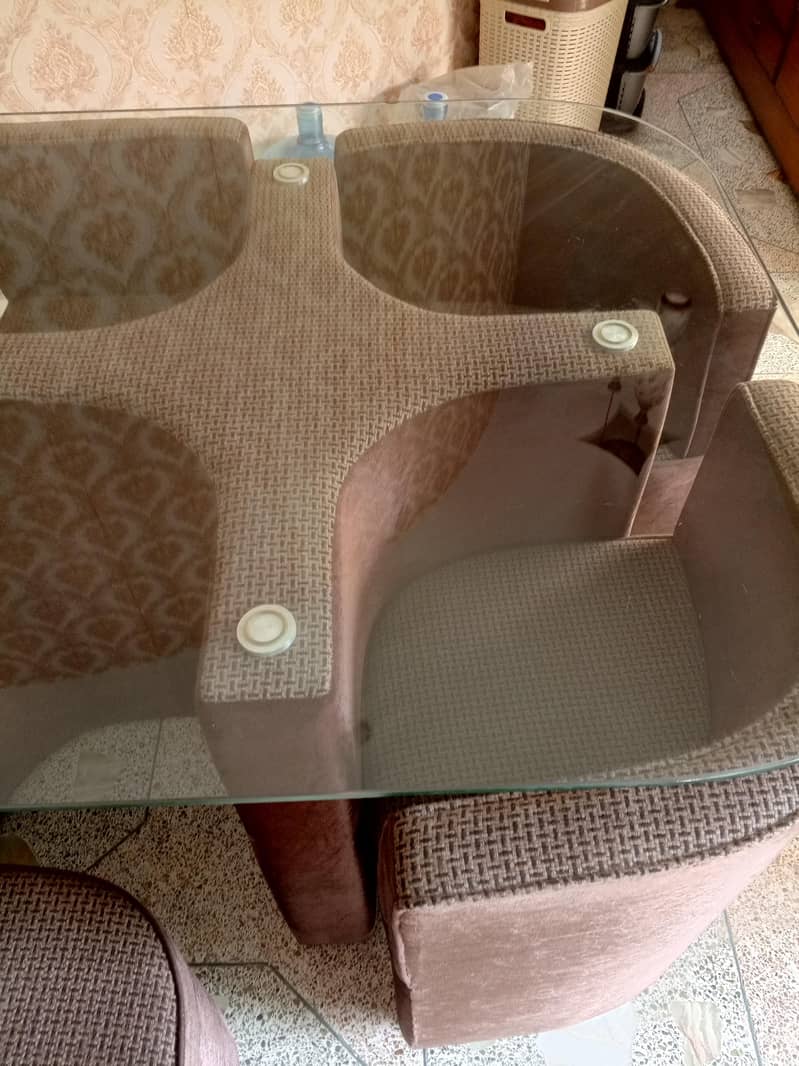 6 Seater Dining table 9
