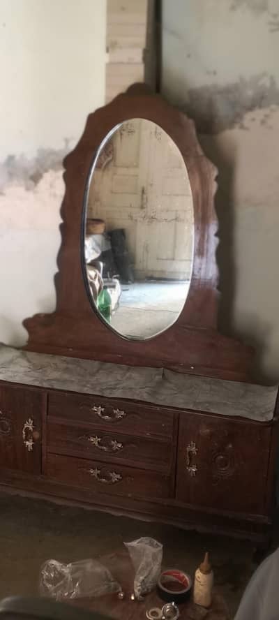 Dressing Table in good condition Heavy wood