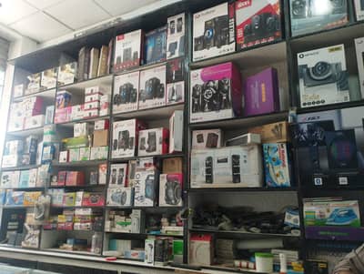 Electronics Speakers and appliances for sale
