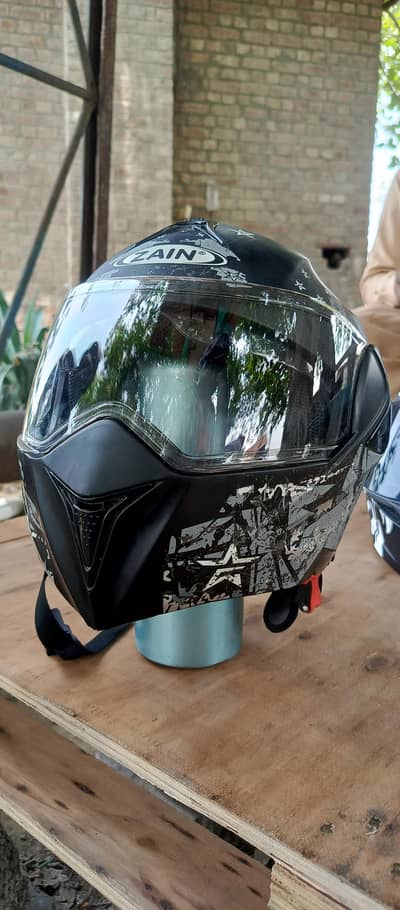 Zain Flipup Helmet