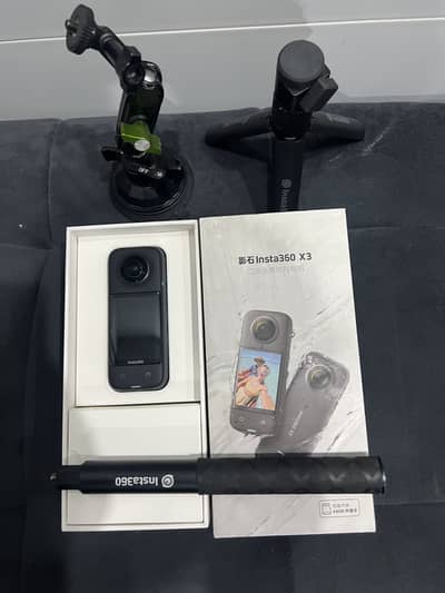 Insta360 X3 5.7k 360 Action camera |72MP| Waterproof | Excellent