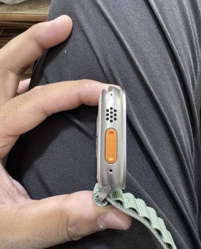 Apple watch ultra 2 brand new 100health