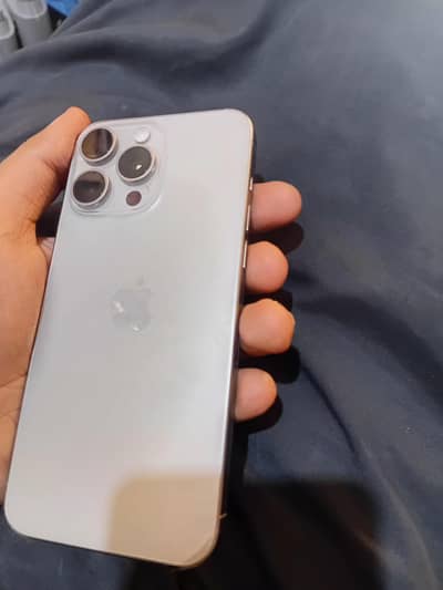 Apple iPhone 15 Pro Max