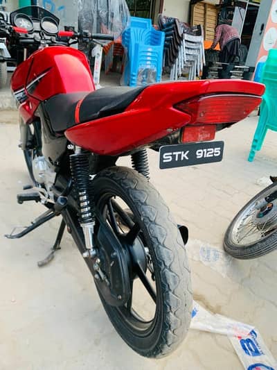 Yamaha ybr 125