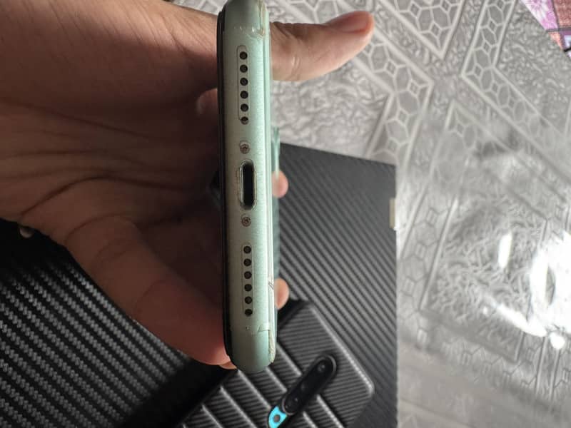 Apple iPhone 11 64gb 3