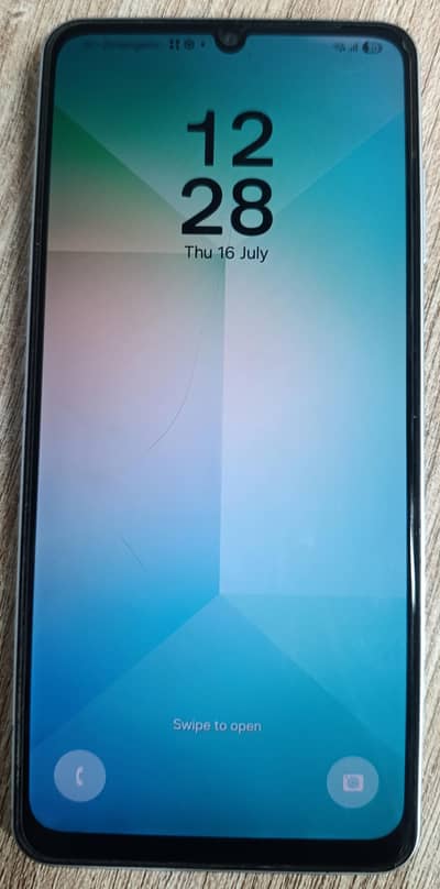 Samsung Mobile A06