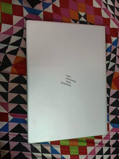 HP Elitebook 840 G6 window 10 RAM 8GB 256