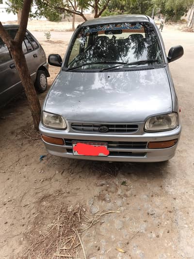 Daihatsu Cuore 2012