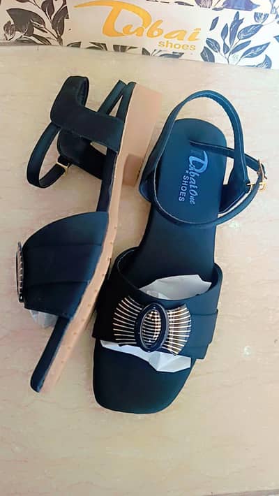 Ladies Trending Sandals