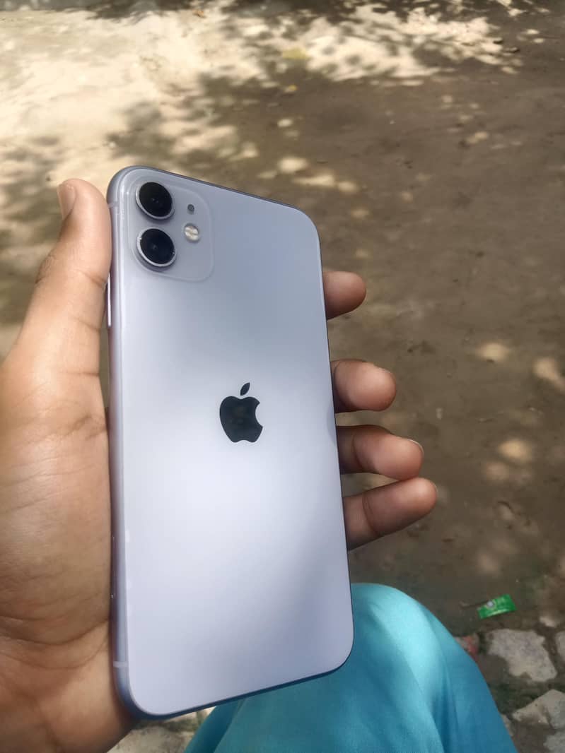 Apple iPhone 11 5